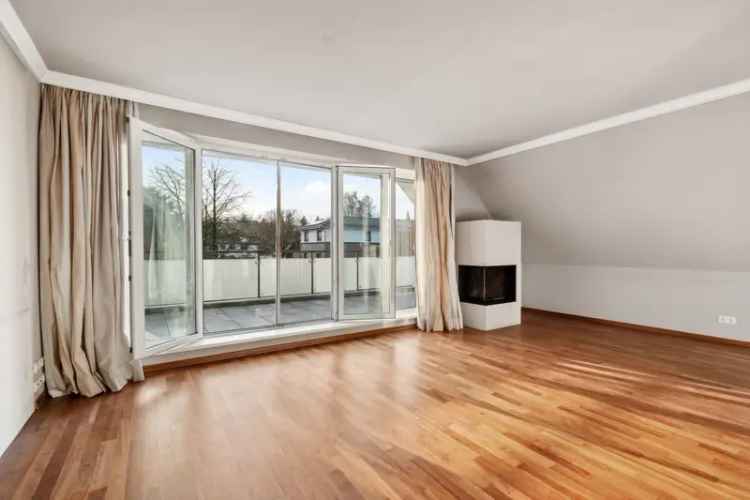 Maisonette Wohnung 121qm Kamin Balkon Aufzug 2 Bäder