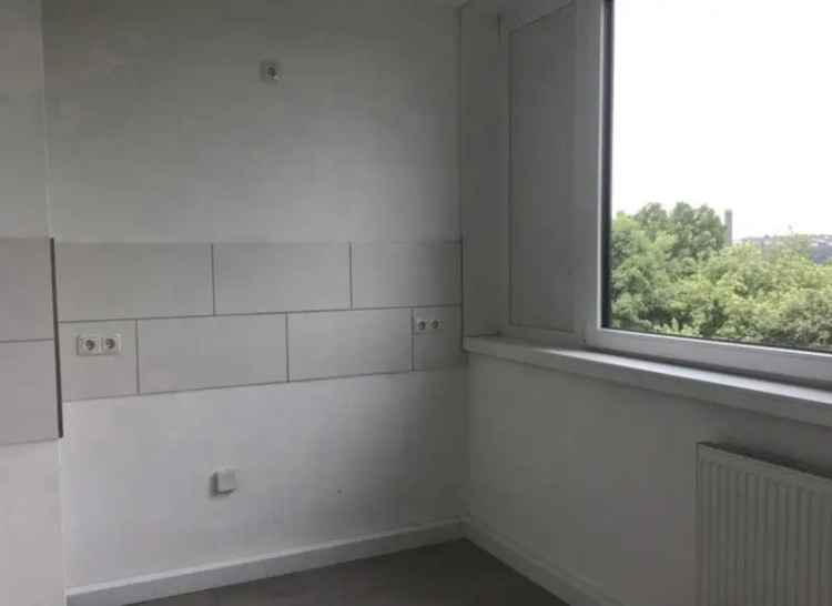 Charmante 2-Raum-Wohnung mit sonnigem Balkon!