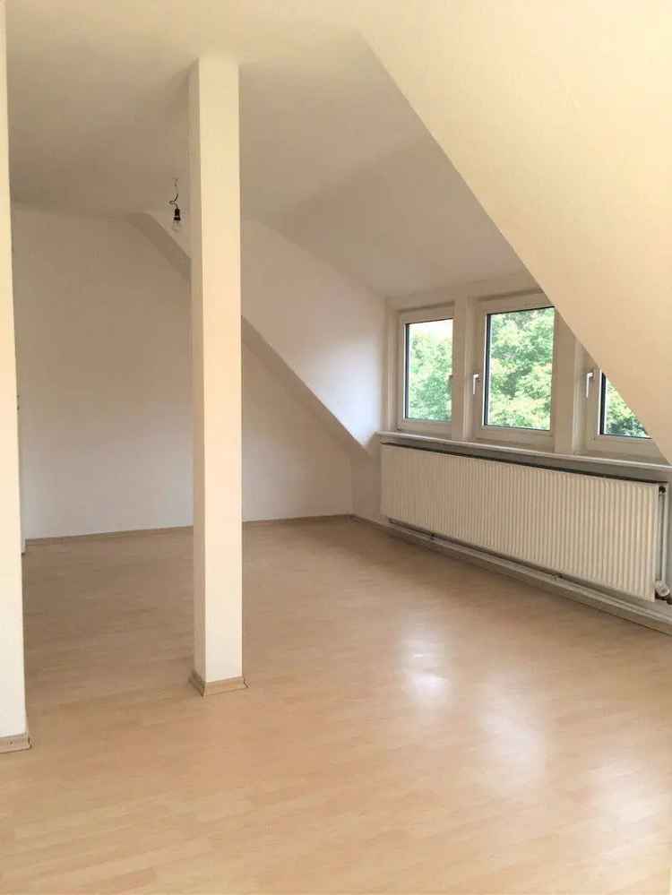 KOPIE: ruhige 2-Zim.-Altbauwohnung mit Charme, Nähe Wartburgplatz