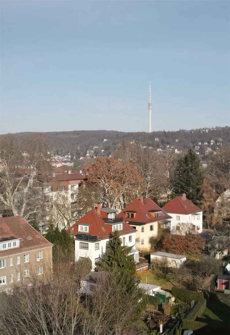 Wohntraum für mehrere Generationen: Geräumiges Haus in Dresden-Laubegast mit großem Garten