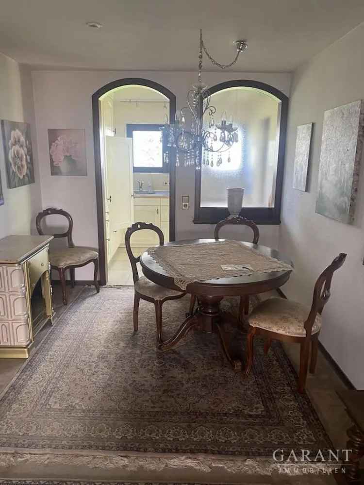 Gepflegte 3 1/2 Zimmer-Wohnung am Ende einer Sackgasse mit Blick ins Grüne!