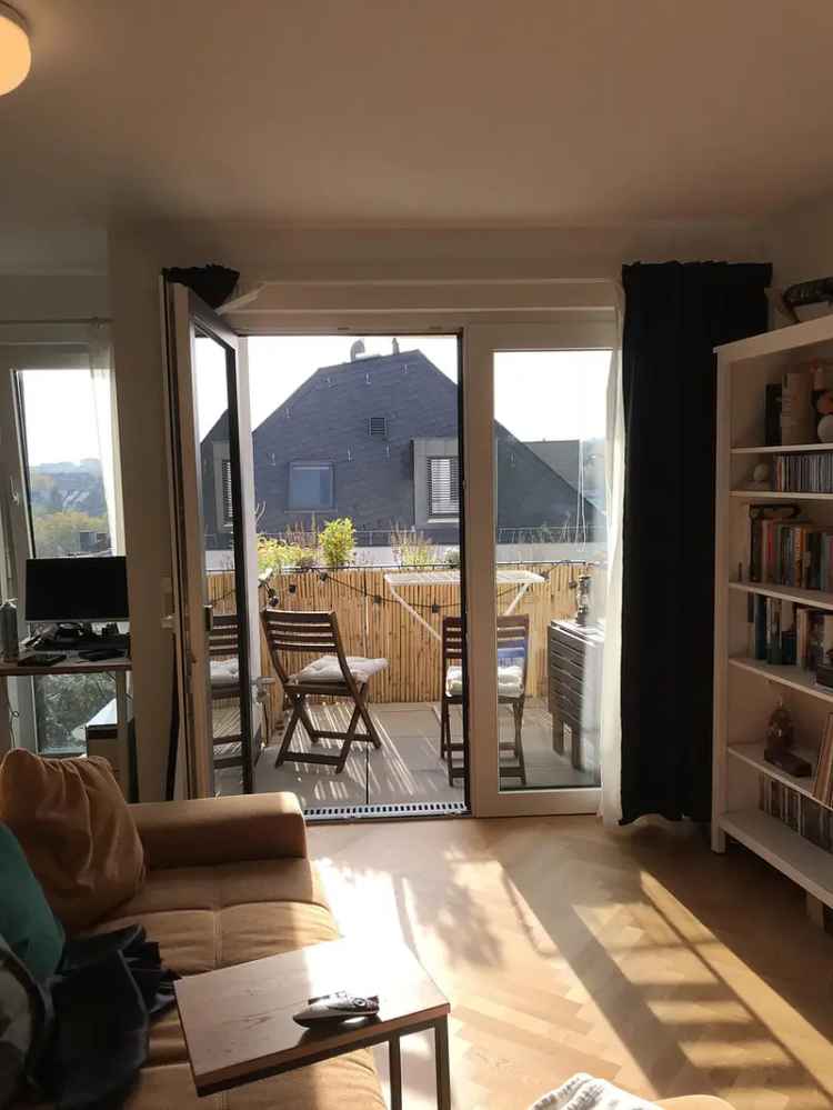 Moderne 2-Zimmer Wohnung Neubau mit EBK Balkon TG Aufzug