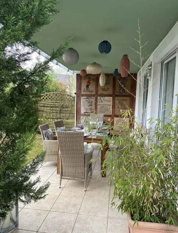 Doppelhaushälfte Ebersteinburg 183qm 3 Ebenen Garten Terrasse Balkon Familie