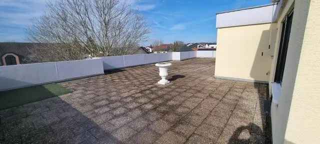 2-Zimmer-Penthouse-Wohnung mit großer Terrasse Bad Schönborn