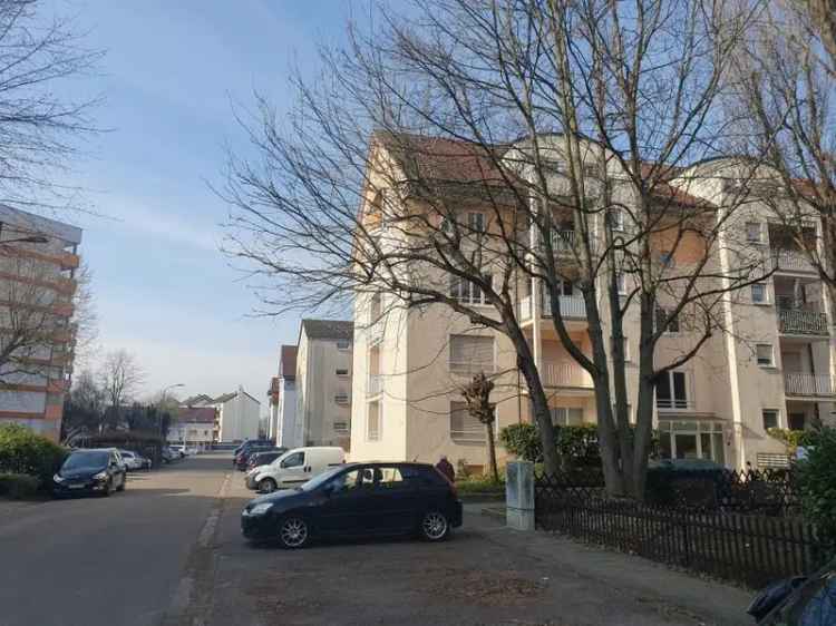 04/2025: Schöne Erdgeschosswohnung in guter Lage in