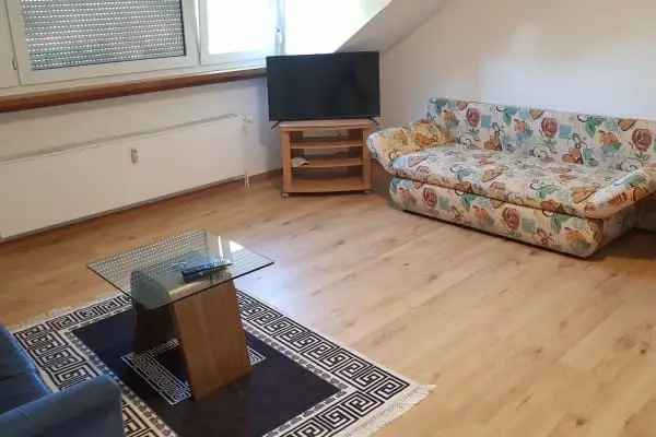 Apartment Frankfurt Rödelheim 6 Personen Parkplatz