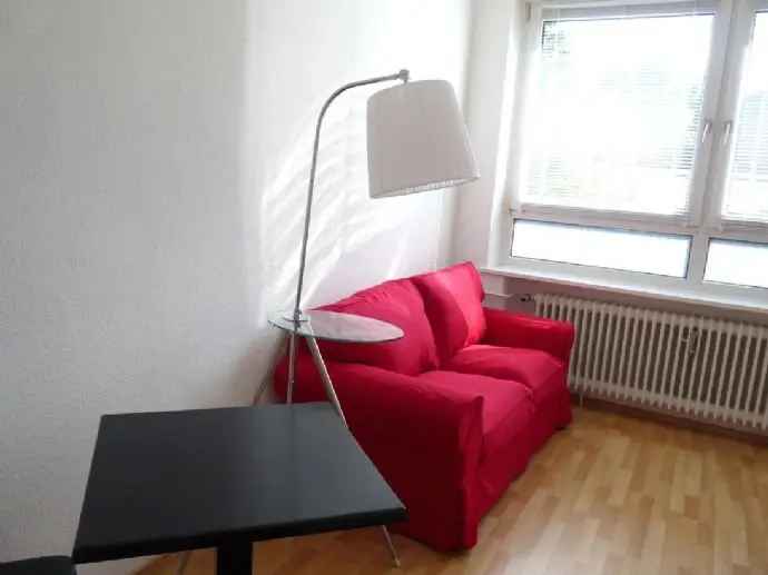 Möblierte 1-Zimmerwohnung /  Terrasse / WLAN und Reinigung inkl. / nur für eine Person/  Inklusivmiete  920€ / frei ab sofort