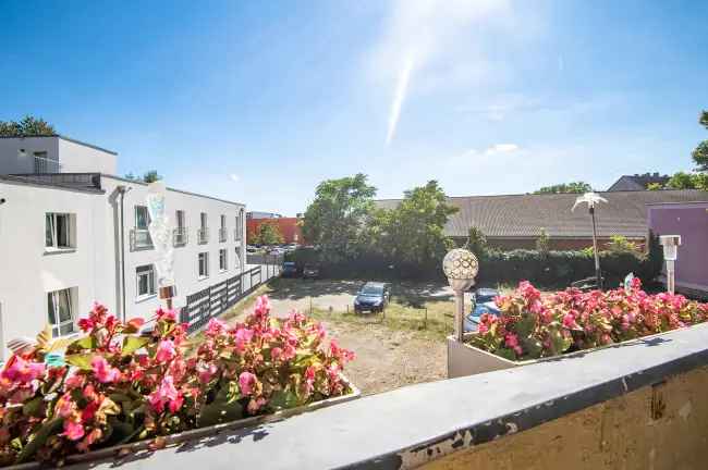 Sonnige 2 Zimmer Wohnung mit Balkon und Stellplatz. Kapitalanalge oder Eigennutzung