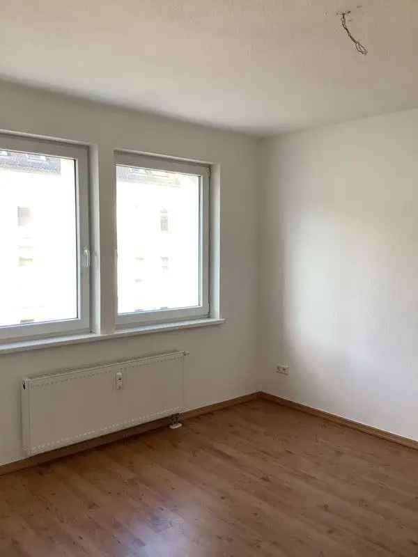 Mieten Wohnung mit Balkon und Duschbad in schöner Lage