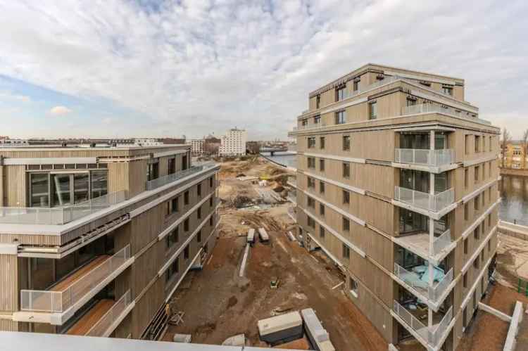 Frühlings-Aktion:  Großzügig geschnittene 2 Zimmer-Wohnung mit sonniger Terrasse