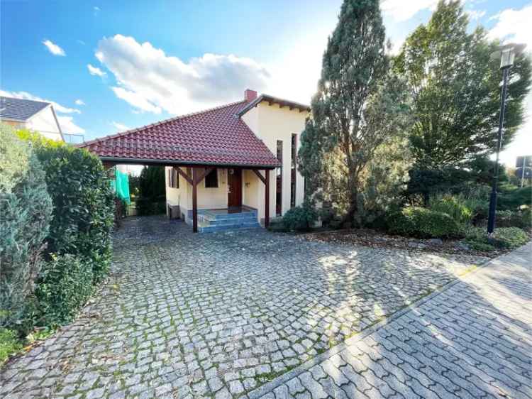 Architektenhaus kaufen in ruhiger Umgebung mit Garten und Terrasse