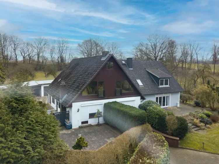 Traumhafte Alleinlage am nordöstlichen Stadtrand von Hamburg