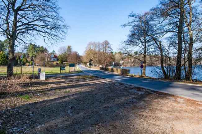 3.731m² davon 780m² Baugrundstück,Positiver Bauvoranfrage, in See nähe, viel Ruhe und eigenem Wald