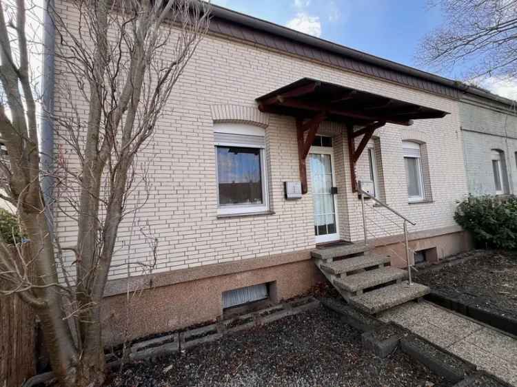 Ihr neues Zuhause – attraktive Doppelhaushälfte mit zwei Wohneinheiten