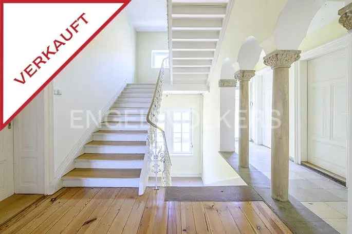 Kauf repräsentative wohnungen in klassizistischer villa in denkmalgeschütztem gebäude
