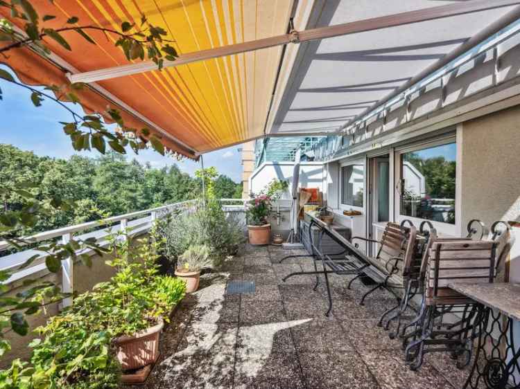 Großzügige Dachterrasse in München-Neuperlach