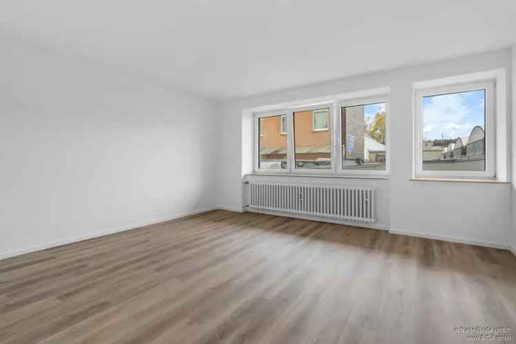 99m² Wohnung Düsseldorf Bilk Saniert 4 Zimmer