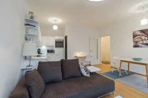 Wohnung (55.0 m²) zur Miete in Berlin (Lehrter Straße 25B, 10557 Berlin, Germany) - immosurf.de