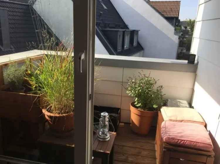 Mieten wunderschöne Wohnung in Lindenthal mit Dachterrasse und Balkonen