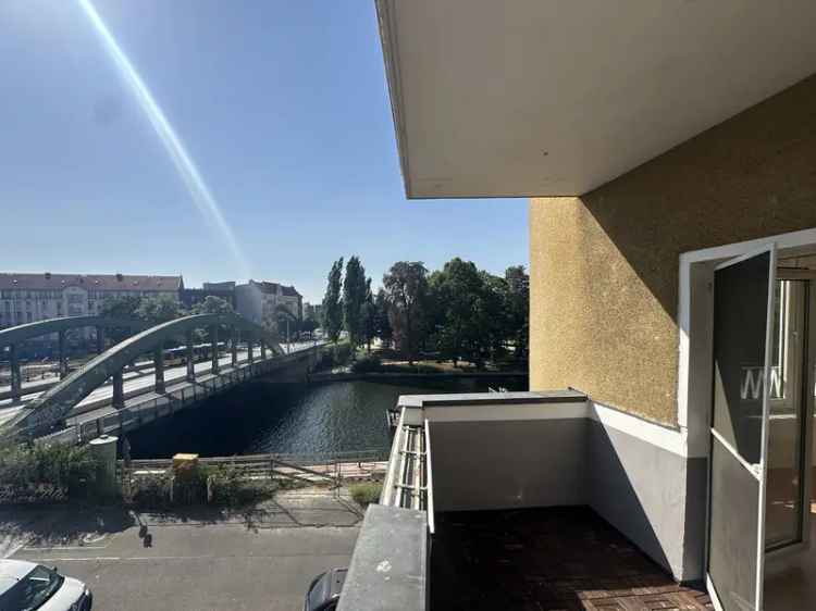 2 Zimmer Wohnung Spreeblick Charlottenburg Balkon Stellplatz Aufzug