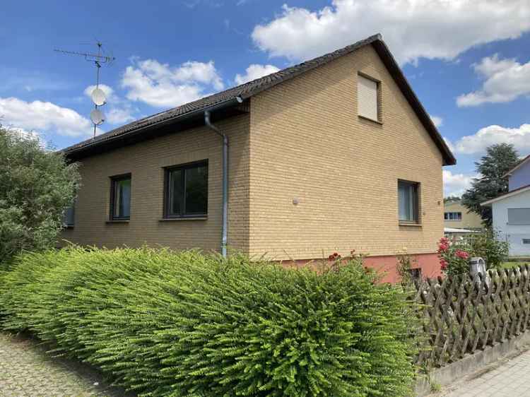 Kauf Einfamilienhaus Wiesenbach mit Gewerbehalle und Werkstatt