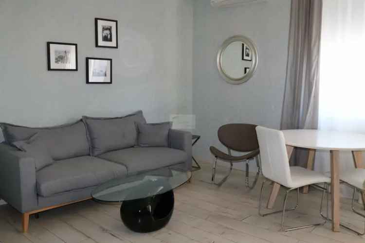 Moderne 2 Zimmer Wohnung Frankfurt Westend