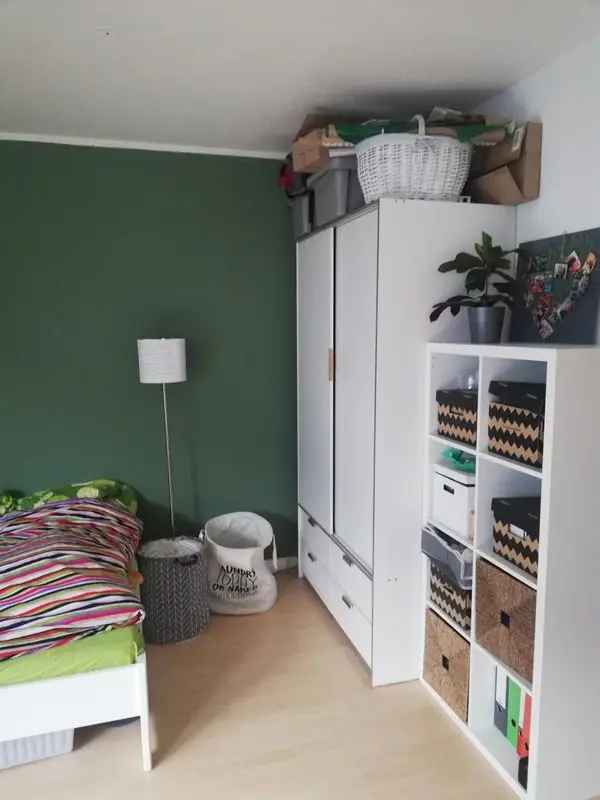 Mieten Wohnung in Lindenthal Köln mit großem Zimmer und Balkon