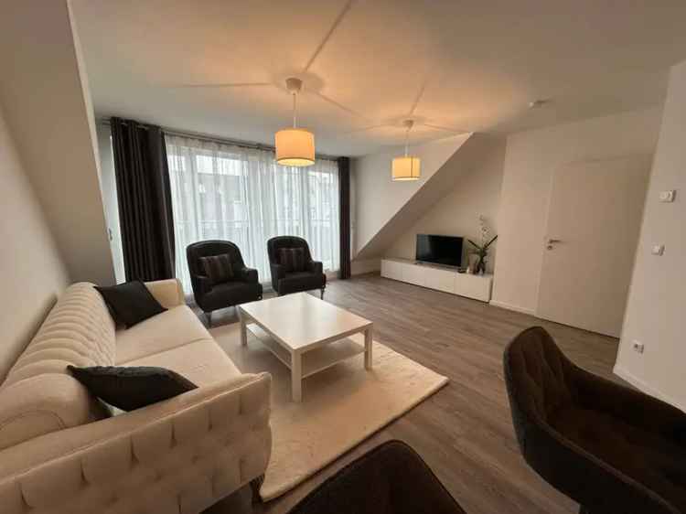 Vollmöblierte 2,5-Zimmer-Maisonettewohnung mit 2 Balkonen & ansehnlicher Ausstattung