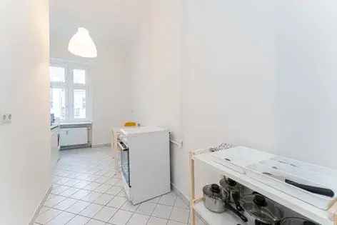 2 Zimmer Wohnung Berlin Wiclefstraße modern möbliert nahe U Bahn