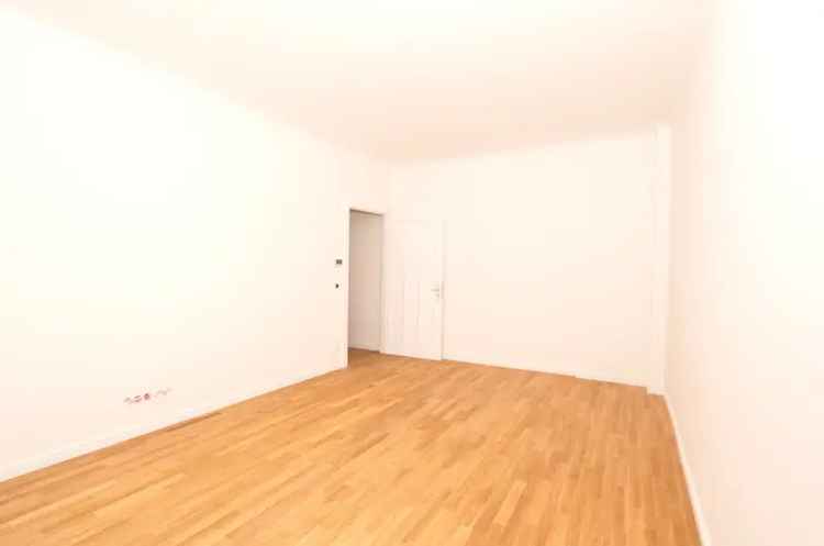 2 Zimmer Altbau Wohnung Wedding Erstbezug nach Sanierung