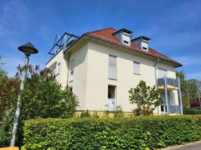 1-R-Single-Apartment mit Balkon und Gartenanteil in ruhiger Wohnanlage in DD-Briesnitz