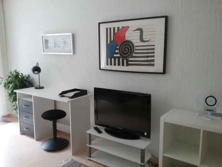 HH-Neugraben: schönes Appartement mit Terrasse u. Stellplatz - nice apartment 25 min. to HH center