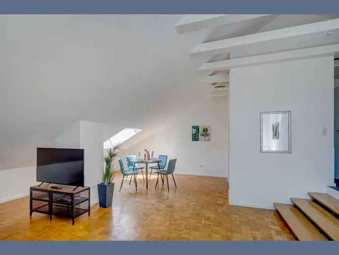 Wohnung Zur Miete in 32, Barer Straße, München, Bayern