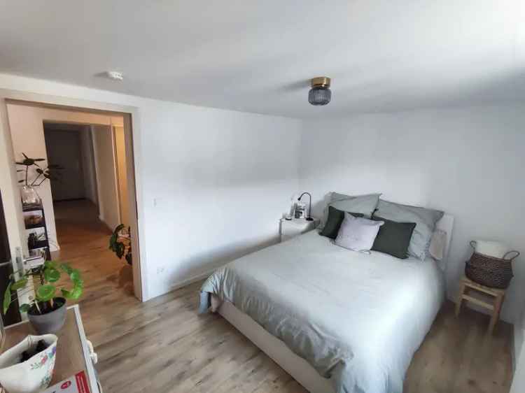 4 Zimmer Wohnung Bayreuth Innenstadt Fussgaengerzone Altbau