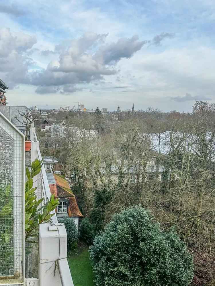 Mieten Maisonette Wohnung Neuss mit Balkon und luxuriöser Ausstattung