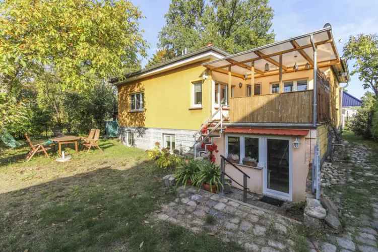 Einziehen und wohlfühlen für die ganze Familie - Großer Bungalow mit Veranda in Eggersdorf