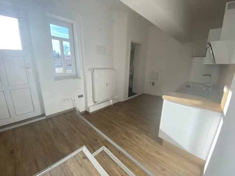 Gemütliche 1-Raumwohnung mit Einbauküche!