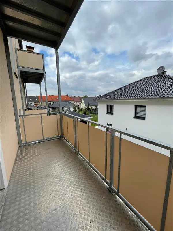 Mieten 3 Zimmer Wohnung in Merseburg mit Balkon und Altbaucharme