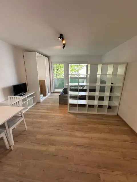 Erstbezug nach Sanierung 1 ZW möbliert inkl. EBK, Balkon in Zirndorf Hochparterre TOP ÖPNV Anbindung