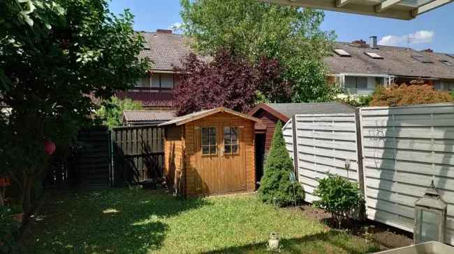 Familienhaus in Mannheim Rheinau Süd mit Garten und Garage