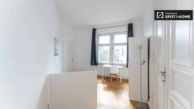 Zimmer zu vermieten in Friedrichshain