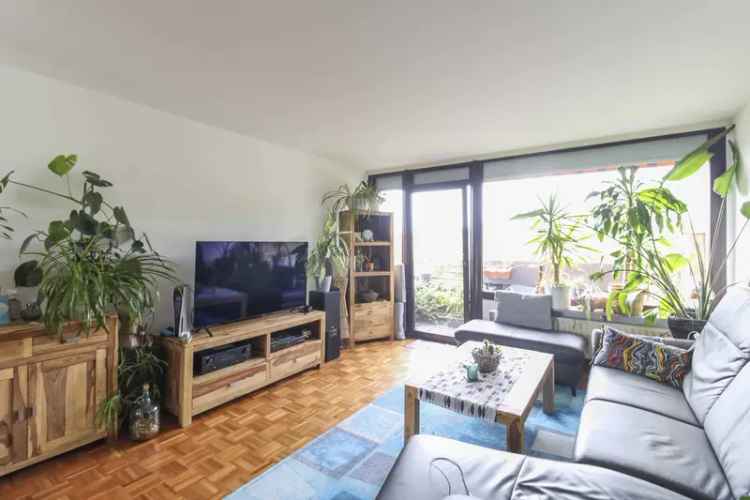 Moderne 3-Zimmer-Wohnung mit Sonnenbalkon und Einzelgarage in Erkrath-Hochdahl