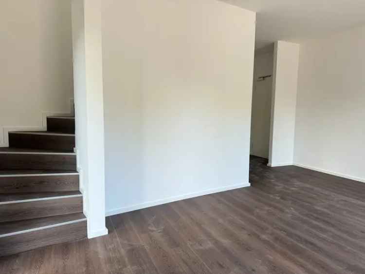 3-Zimmer Maisonette mit Balkon und Terrasse in Hamburg