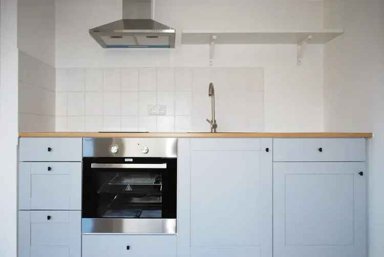 2- oder 3-Zimmer-Wohnung in Altbau – zentrale Lage in Brandenburg an der Havel