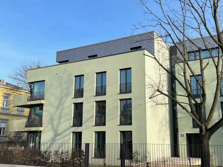 Moderne 4-Zimmerwohnung kaufen mit eigenem Garten in Dresden