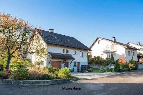 Einfamilienhaus 134m² mit Keller und Dachgeschoss