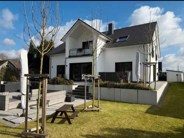 Fahrendorf - Modernes Einfamilienhaus in der Nähe vom Sachsenwald