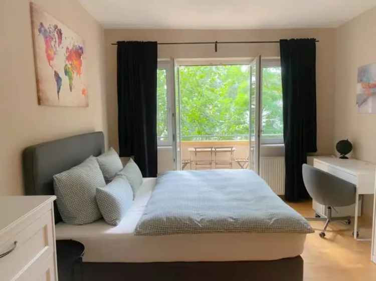 Privatzimmer Frankfurt 3er WG Boxspringbett moderne Kueche