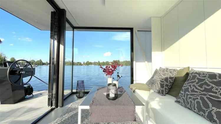 Apartment auf dem Wasser – voll ausgestattet und bezugsfertig, Lage: wo immer Sie wollen!