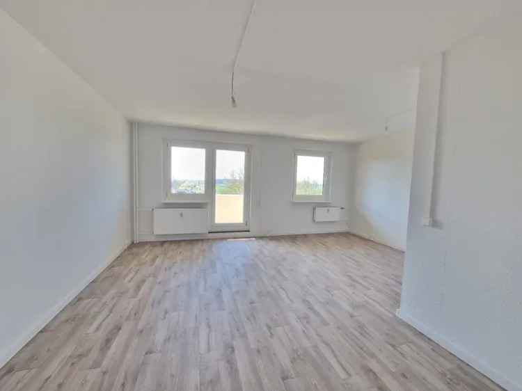 Ruhige XXL-Wohnung im 1. OG – 5 Zimmer, 2 Balkone, 2 Bäder!